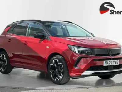 Used Vauxhall Grandland X Ultimate 130 HP (95 kW) 2022 Red SUV