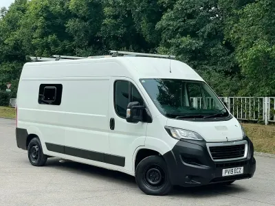Used Peugeot Boxer 130 HP (95 kW) 2019 White Van