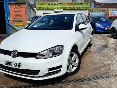 Used VW Golf VII Edition 125 HP (91 kW) 2016 White Hatchback