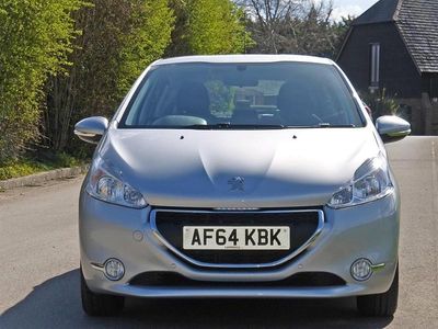 Used Peugeot 208 Active 82 HP (60 kW) 2014 Silver Hatchback