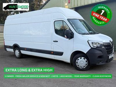 White Used 2022 Renault Master Business Van | £13,995 (Fair price)