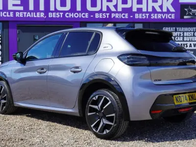 Second-hand Peugeot 208 GT 99 CP (72 kW) 2025 Gri Hatchback