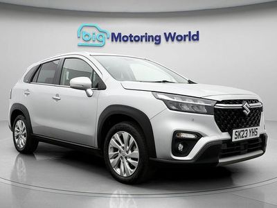 Używany Suzuki SX4 S-Cross 116 KM (85 kW) 2023 Srebrny SUV