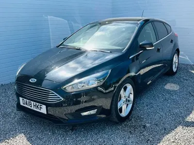 Used Ford Focus Zetec 125 HP (91 kW) 2017 Grey Hatchback