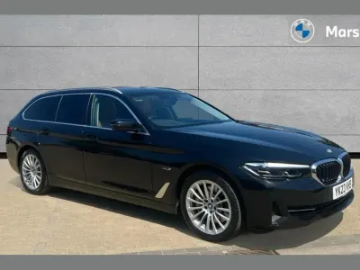 Used BMW 530e Comfort Edition 292 HP (214 kW) 2023 Black Estate