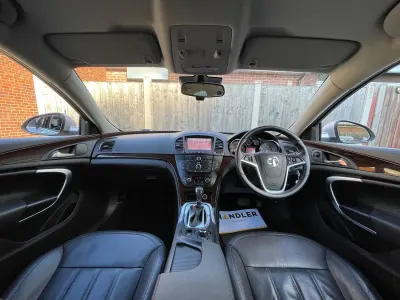Used Vauxhall Insignia Elite 160 HP (117 kW) 2011 Silver Hatchback