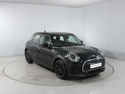 Used Mini Cooper Classic 134 HP (98 kW) 2023 Black Hatchback