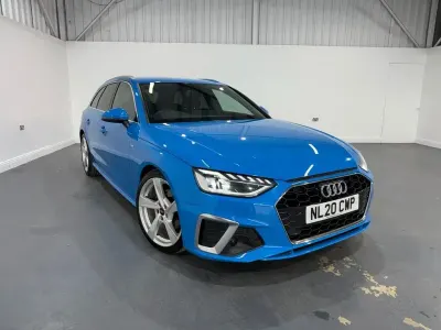 Used Audi A4 S-Line 136 HP (100 kW) 2020 Blue Estate