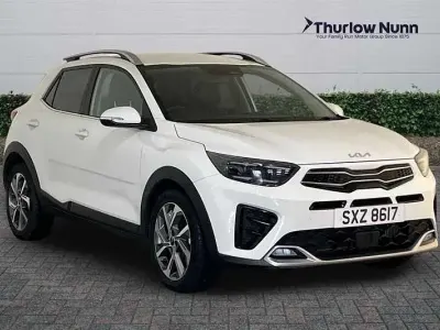 Used Kia Stonic GT-Line 100 HP (73 kW) 2023 White SUV