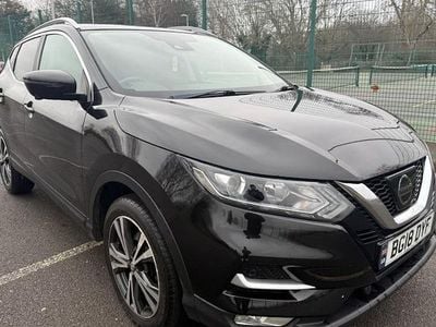 Black Used 2018 Nissan Qashqai N-Connecta SUV | £9,295 (Good price)
