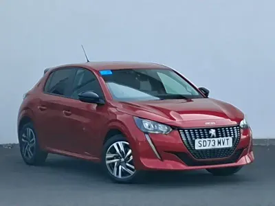 Used Peugeot 208 Active+ 100 HP (73 kW) 2023 Red Hatchback