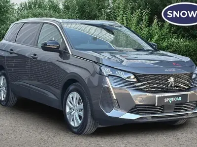 Used Peugeot 5008 Active+ 131 HP (96 kW) 2023 Grey SUV