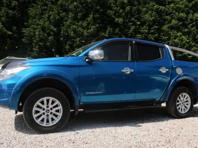 Used Mitsubishi L200 178 HP (130 kW) 2015 Blue Pickup