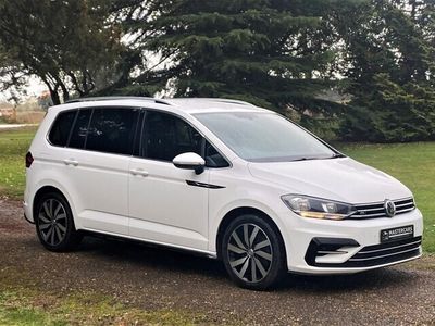 Used VW Touran R-line 148 HP (108 kW) 2018 Candy white MPV