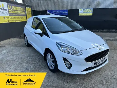 Used Ford Fiesta 83 HP (61 kW) 2019 White Hatchback