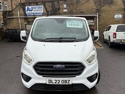 Used Ford Transit Custom Limited 130 HP (95 kW) 2022 White Van