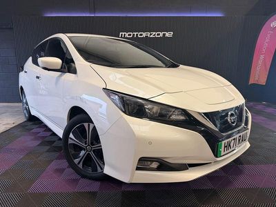 Used Nissan Leaf N-Connecta 110 kW (150 HP) 2022 White Hatchback