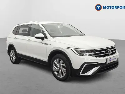 Used VW Tiguan Life 2023 White SUV