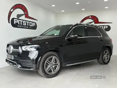 Käytetty Mercedes GLE350 AMG Line Premium 320 HP (235 kW) 2021 Musta Farmari
