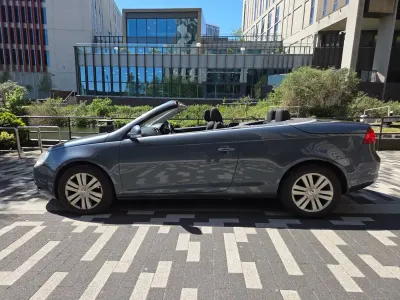 Używany VW Eos 140 KM (102 kW) 2007 Szary Kabriolet
