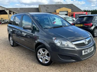 Used Vauxhall Zafira 115 HP (84 kW) 2013 Grey MPV