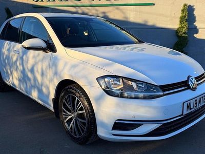 Used VW Golf VII SE 125 HP (91 kW) 2018 Hatchback