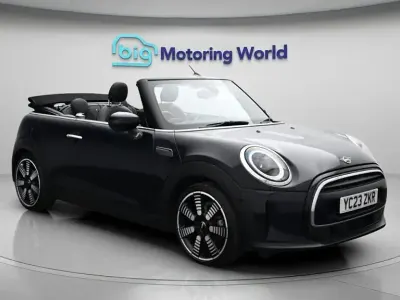 Used Mini Cooper Cabriolet Exclusive 136 HP (100 kW) 2023 Black Cabriolet