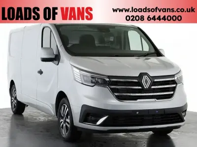 New Renault Trafic 148 HP (108 kW) 2025 Grey MPV