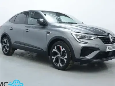 Usado Renault Arkana R.S. 145 HP (106 kW) 2021 Cinzento SUV