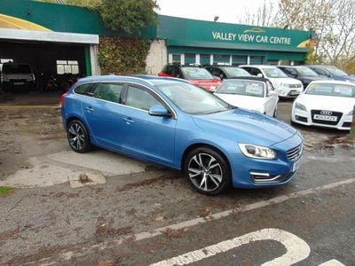 Blue Used 2014 Volvo V60 SE Lux Estate | £7,695 (Fair price)