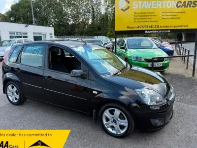 Used Ford Fiesta Zetec 90 HP (66 kW) 2007 Black Hatchback