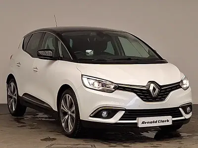 Używany Renault Scenic E-Tech Signature 140 KM (102 kW) 2019 Biały Minivan