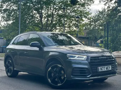 Used Audi Q5 Black Edition 241 HP (177 kW) 2019 Grey SUV