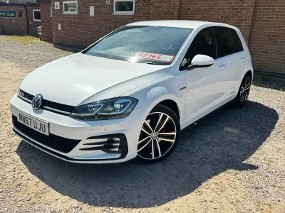 Used VW Golf VII GTD 184 HP (135 kW) 2017 White Hatchback