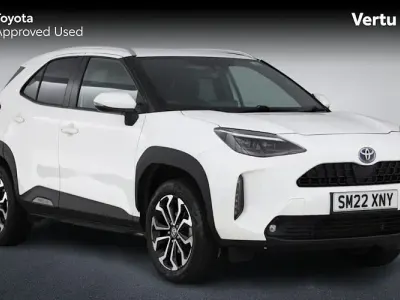 Used Toyota Yaris Cross Design 116 HP (85 kW) 2022 White SUV