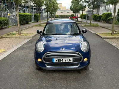 Begagnad Mini ONE Hatch 102 HK (75 kW) 2014 Blå Halvkombi