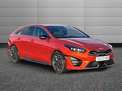 Used Kia ProCeed GT-Line 157 HP (115 kW) 2023 Orange Estate
