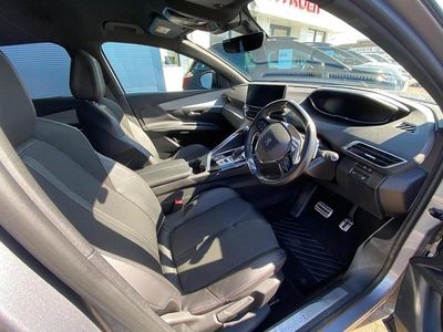 Used Peugeot 3008 GT 129 HP (94 kW) 2023 Grey SUV