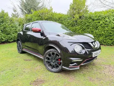 Usado Nissan Juke Nismo RS 218 HP (160 kW) 2016 Preto SUV