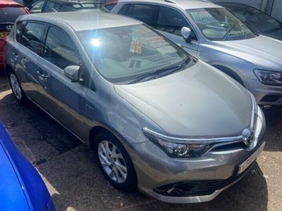 used Toyota Auris Hybrid 