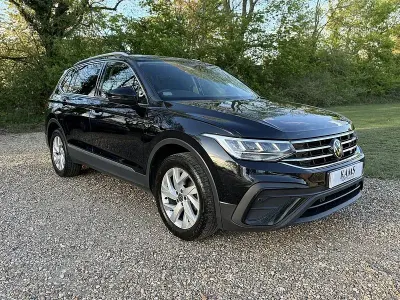 Used VW Tiguan Allspace Life 150 HP (110 kW) 2022 Black SUV