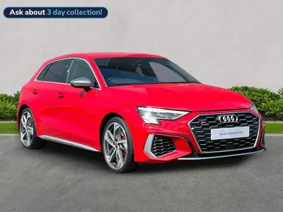 Usado Audi S3 Sportback Comfort 310 CV (228 kW) 2023 Rojo Utilitario