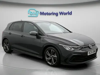 Used VW Golf VIII R-line 148 HP (108 kW) 2024