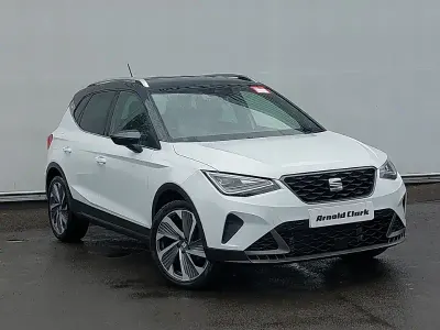 Used Seat Arona FR Sport 110 HP (80 kW) 2022 White SUV