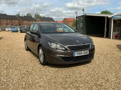 Used Peugeot 308 Active 115 HP (84 kW) 2014 Grey Hatchback