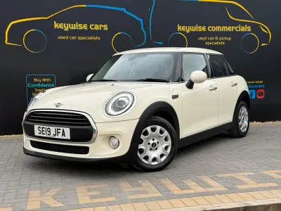 Used Mini ONE Classic 2019 White Hatchback