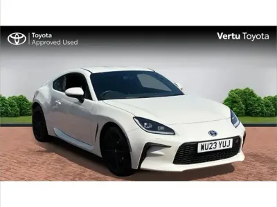 Used Toyota GR86 232 HP (170 kW) 2023 White Coupe