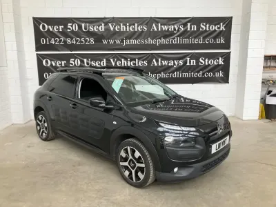 Gebraucht Citroën C4 Cactus Flair 82 PS (60 kW) 2017 Schwarz Kleinwagen