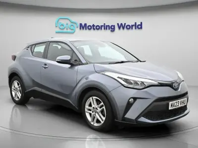 Used Toyota C-HR 122 HP (89 kW) 2023 Grey SUV
