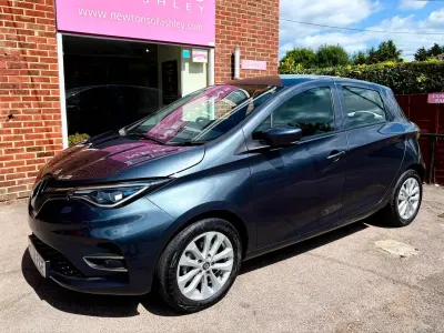 Used Renault Zoe Iconic 100 kW (136 HP) 2021 Grey Hatchback